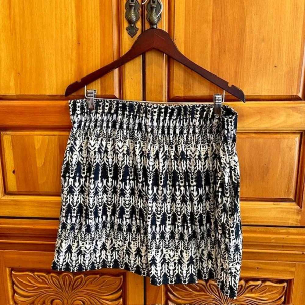 H + M Ikat Print Mini Skirt - Blk/Gry/Crm - Size L